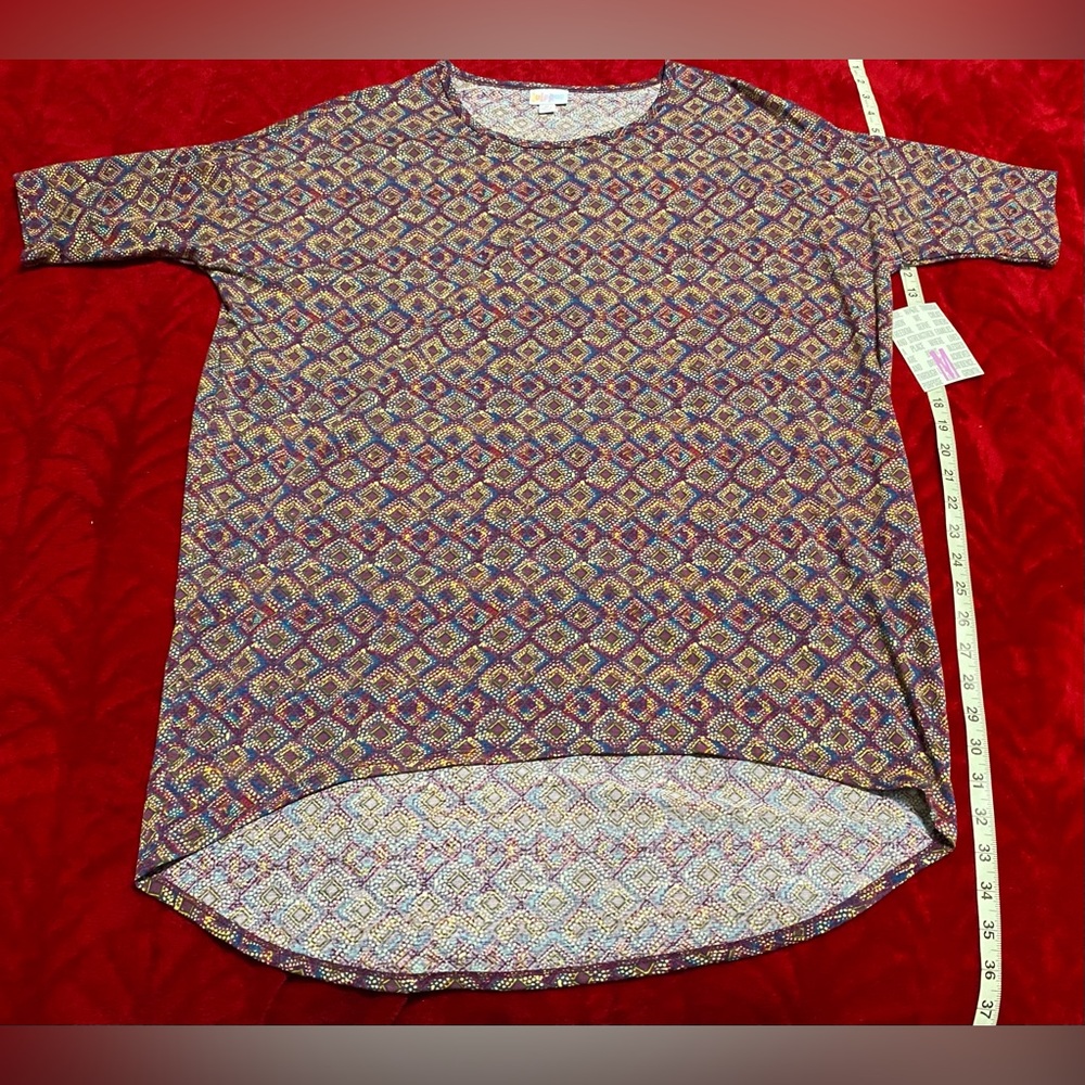OVERSIZED MEDIUM NWT C PICS CLOSET CLEAR OUT ON ALL LULAROE MAKE A OFFER BUNDLE - Picture 8 of 9